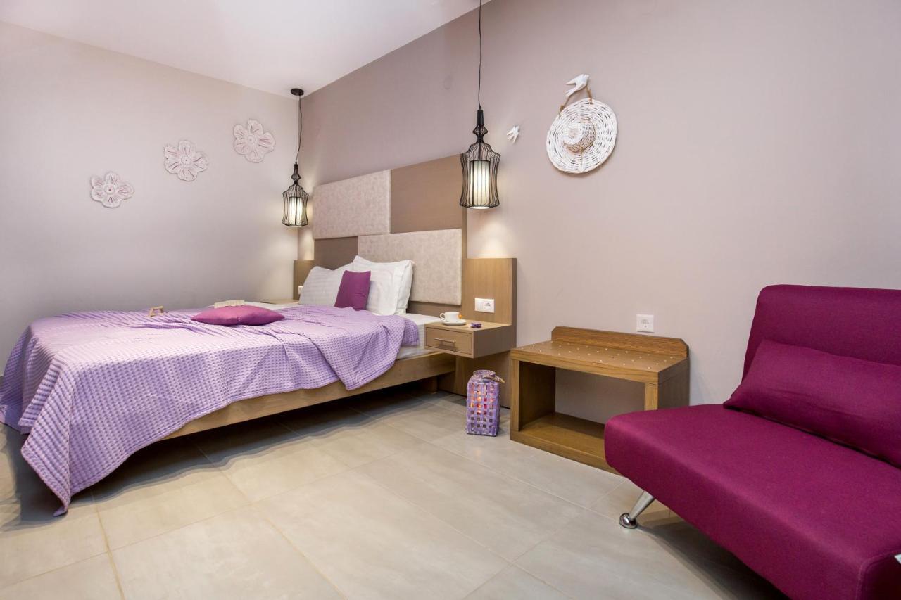 Iria'S Luxury Apartments ลิเมนาเรีย ภายนอก รูปภาพ